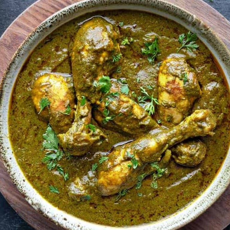 Delicious Saag Dishes at Our Indian Restaurant